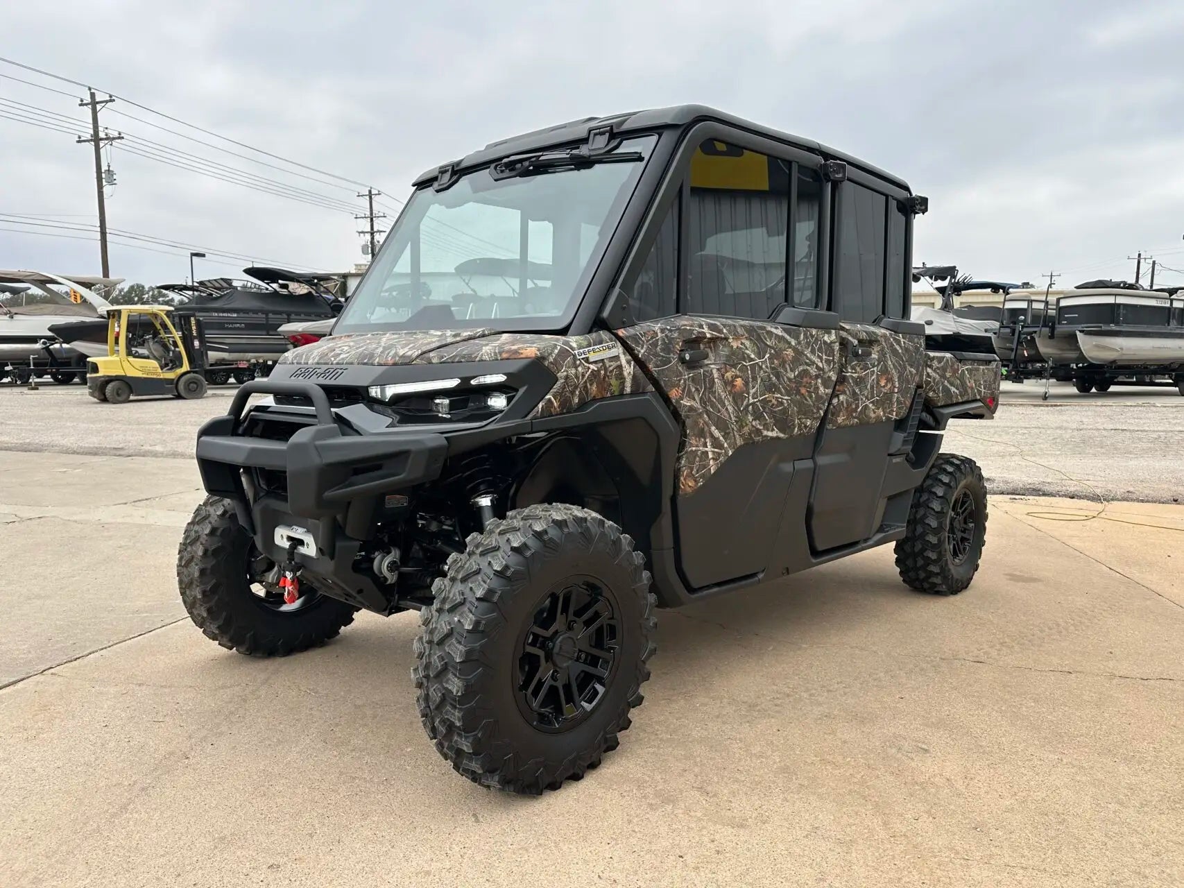 2026 C-a-n-Am Defend-er Max Limited HD11 UTV
