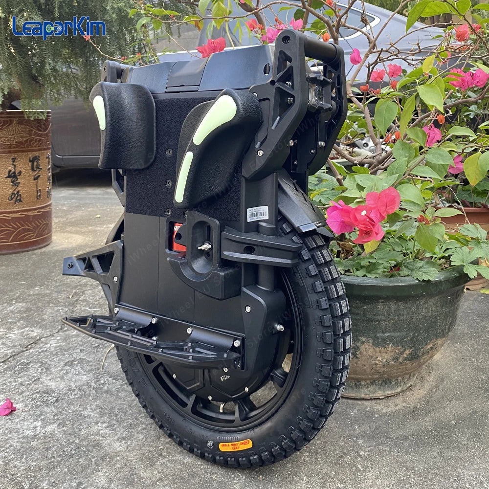 Newest LeaperKim Veteran Lynx 50S 151.2V 2700Wh 50S Battery 3200W Motor 2.75-14 Tire High Torque Lynx Electric Unicycle