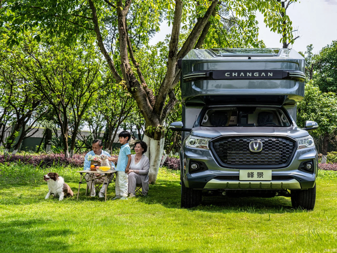 Changan Fengjing Voyager Rooftop  Interstellar RV Hybrid Hunter Pickup China Electric Car EV Chinese Electrical House Car