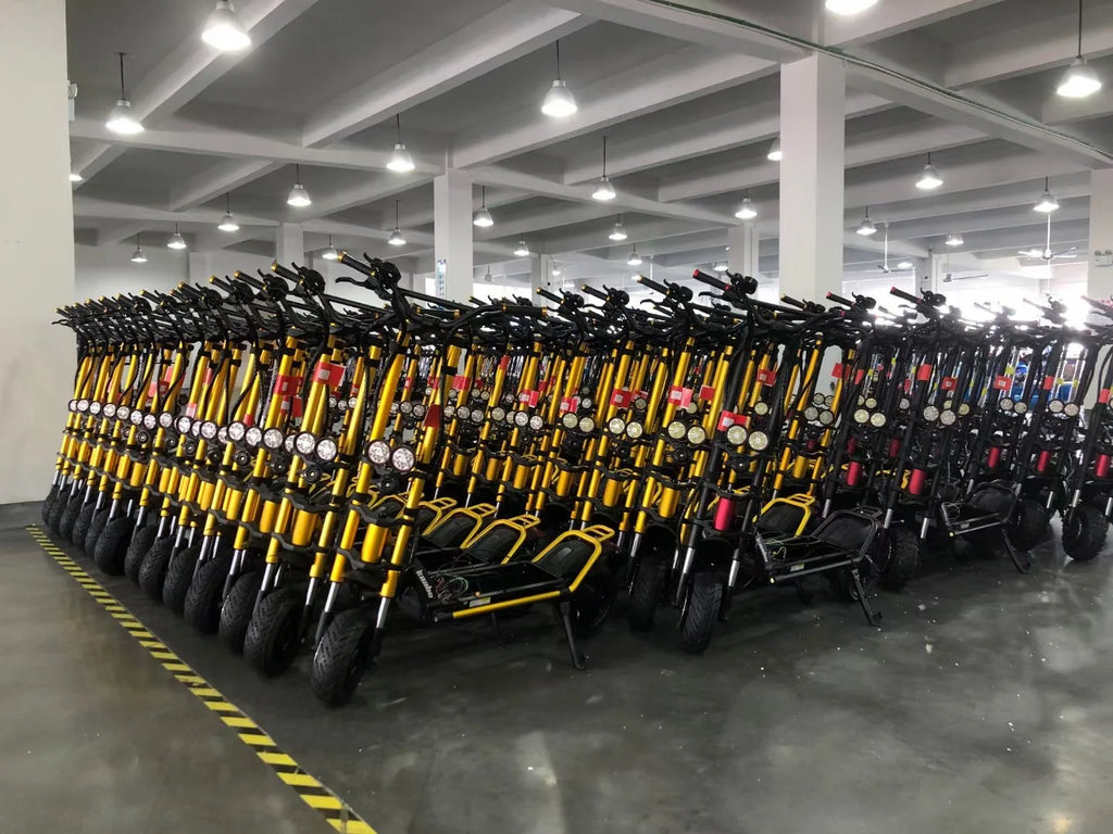 Original Newest Kaabo Wolf King GTR Max 72V 40Ah Battery 72V 100A 2-in-1 FOC Controller TFT display IPX7 Kaabo Electric Scooter