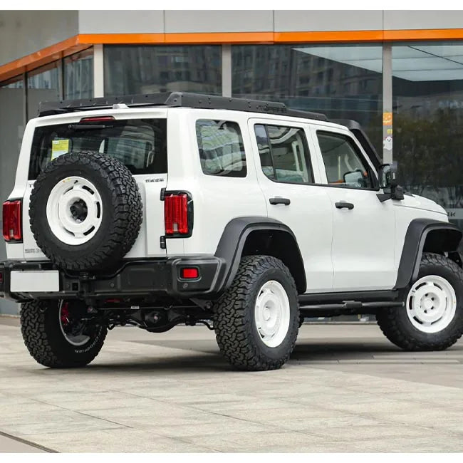 Hot Selling Chinese Car 300 Gallon Water tank Used Car 2024 ( Challenger) 4wd Gasoline Great Wall Tank 300