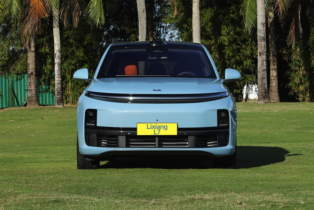 2024 LiXiang L7 L8 L9 Family 5-seat Flagship SUV New Energy Electric Vehicle 286km Range AWD Fast Charging REEV Hybrid Car