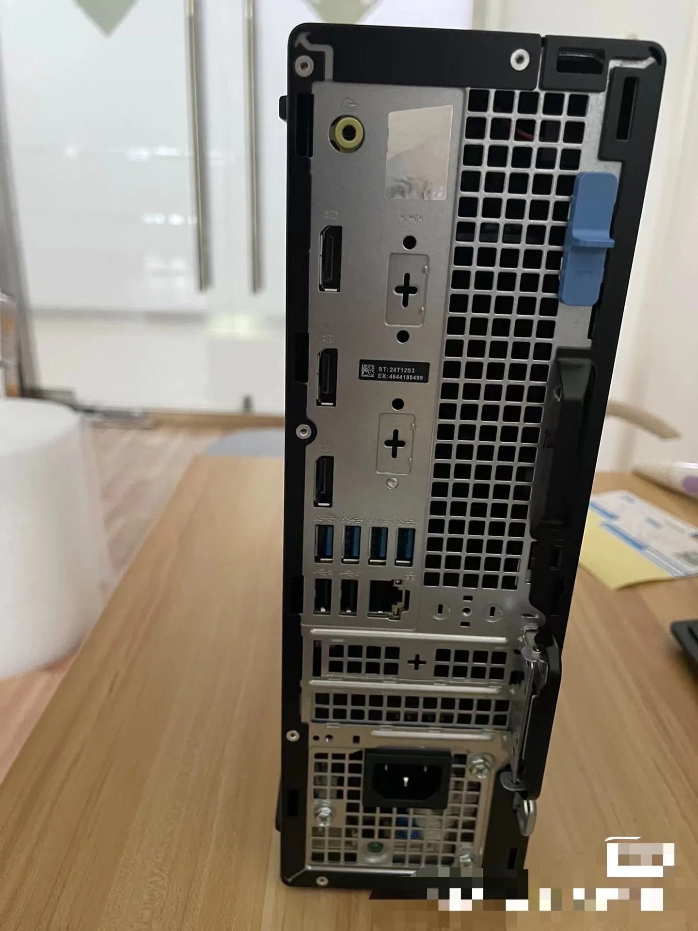 D-ell Vostro 3000 3710 SFF Small Form Factor Intel Core I3/i5 8GB DDR4 RAM 512GB SSD High Performance New LCD Desktop Computer
