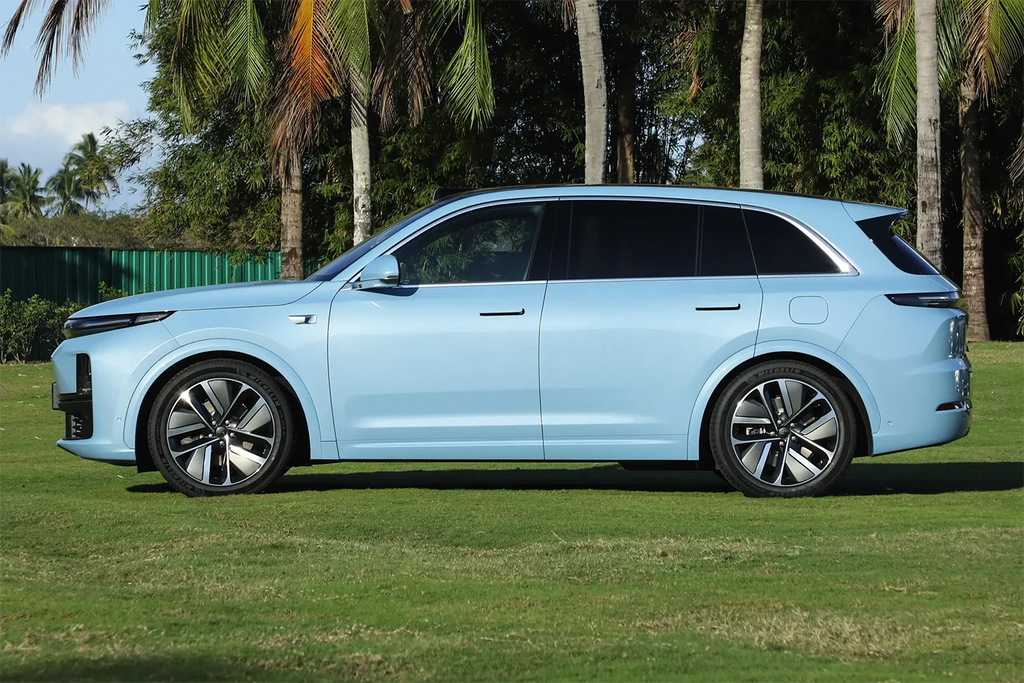 2024 LiXiang L7 L8 L9 Family 5-seat Flagship SUV New Energy Electric Vehicle 286km Range AWD Fast Charging REEV Hybrid Car