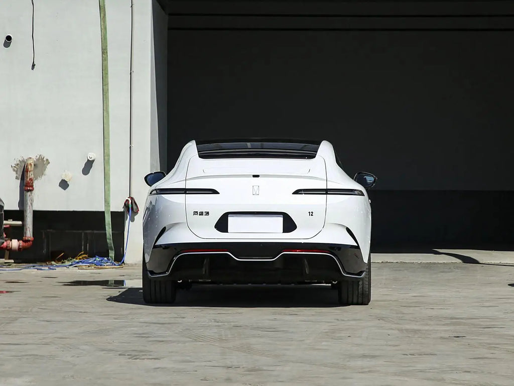 2025 Factory Wholesale Hot Sale Avatr 12 Gt New Energy Vehicle Luxury Avatr 12 AWD Long Range 605km Sedan Car Electric Avatar 12