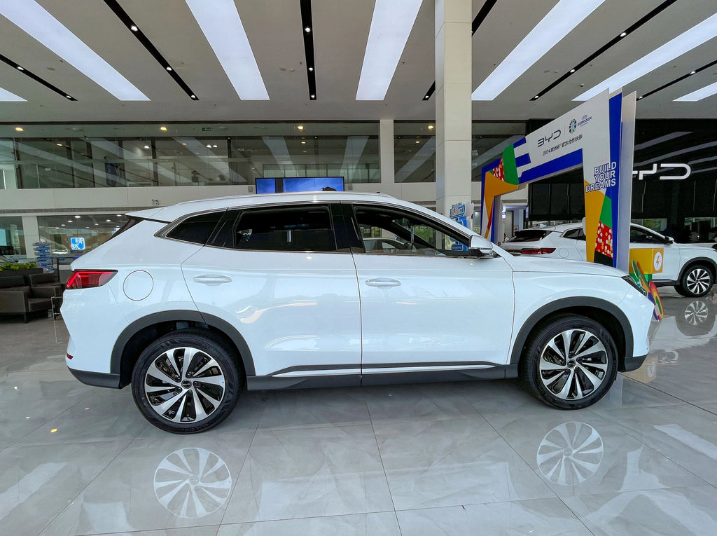 Wholesale Cheap New Cars 2024 BYD Song Plus DM-i New Energy Vehicle 5 Door-5 Seat SUV High Endurance Adult Electric Car