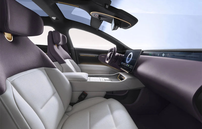 Changan Avatr 12 EV 2024 Electric Car 4WD Left Steering 700KM Range Large Sedan New Energy Vehicle
