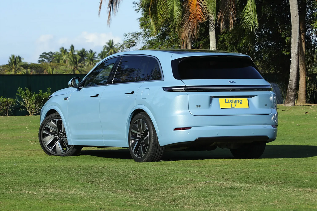 2024 LiXiang L7 L8 L9 Family 5-seat Flagship SUV New Energy Electric Vehicle 286km Range AWD Fast Charging REEV Hybrid Car