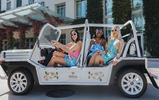 New Design Eco-Friendly Classic Car Electric Vehicle Mini Moke Electric Car Moke Electric Car for Adults