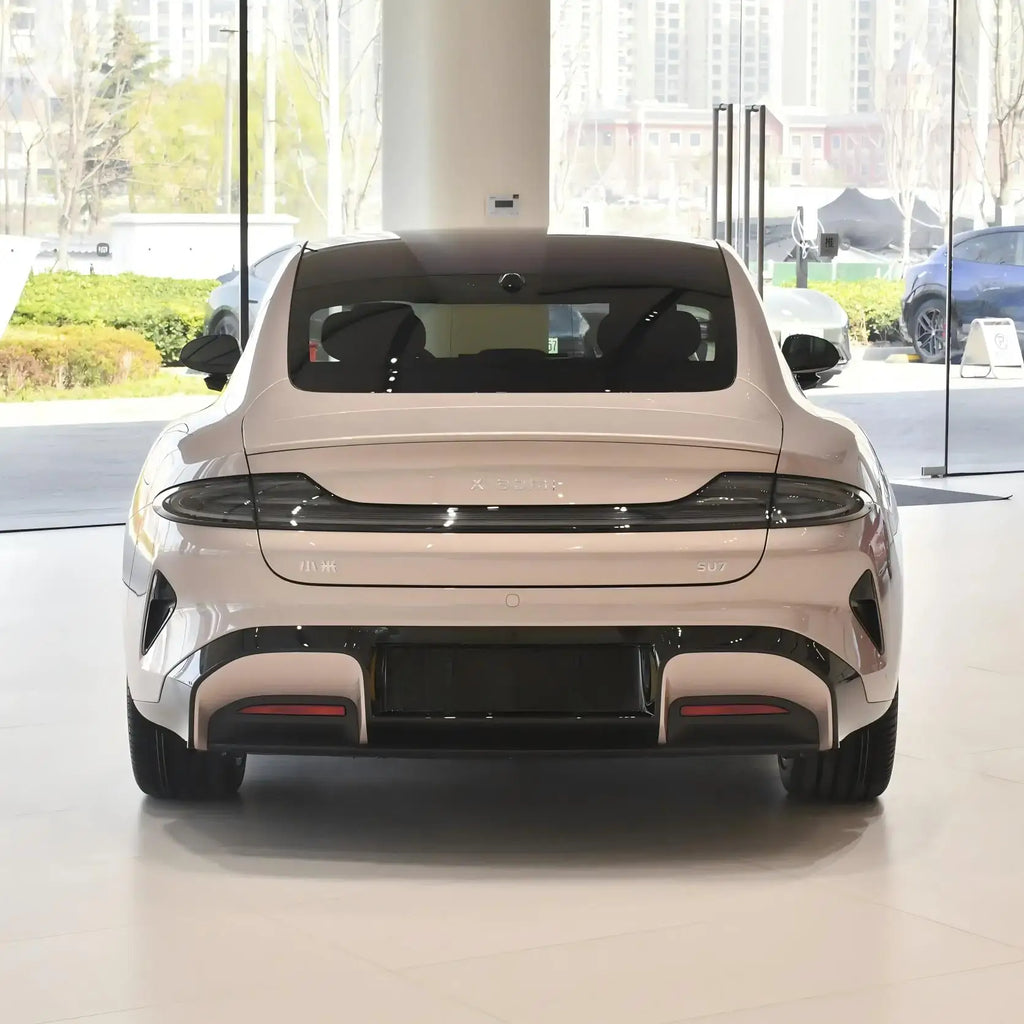 2026 for SU7 Standard RWD New  Left Steering Electric Sedan Long Range 720km Fast Acceleration 5.28s R19 Tires