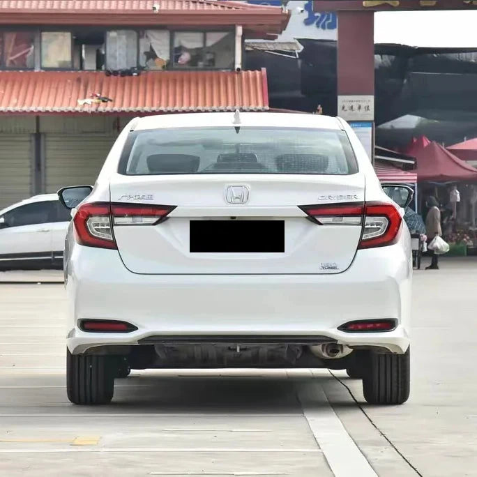 Factory Direct Sales Lingpai 180 Turbo CVT Deluxe Edition Adult Car 1.0T Small Family Car