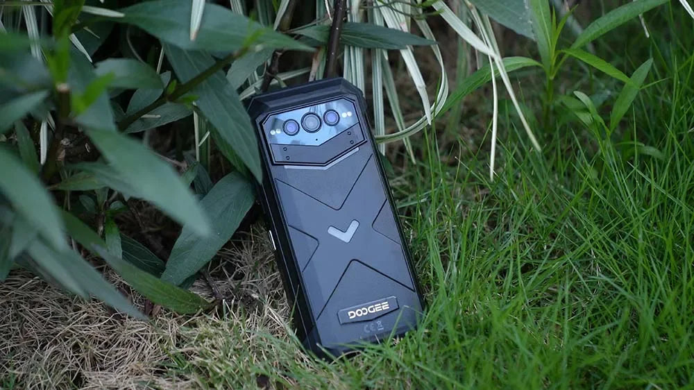 DOOGEE V Max Plus Rugged Phone 6.58" Display Dimensity 7050 Telephone Portable 36GB+512GB 22000mAh 200MP Smartphone Android 14