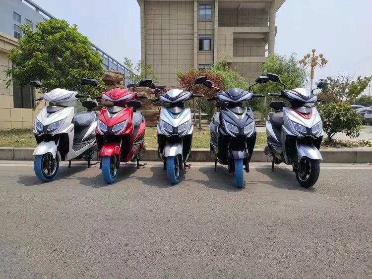 Hot Selling EEC Certified Scooter Electric Motorcycle Popular Adult Bike Racing Model Fashionable and High Demand