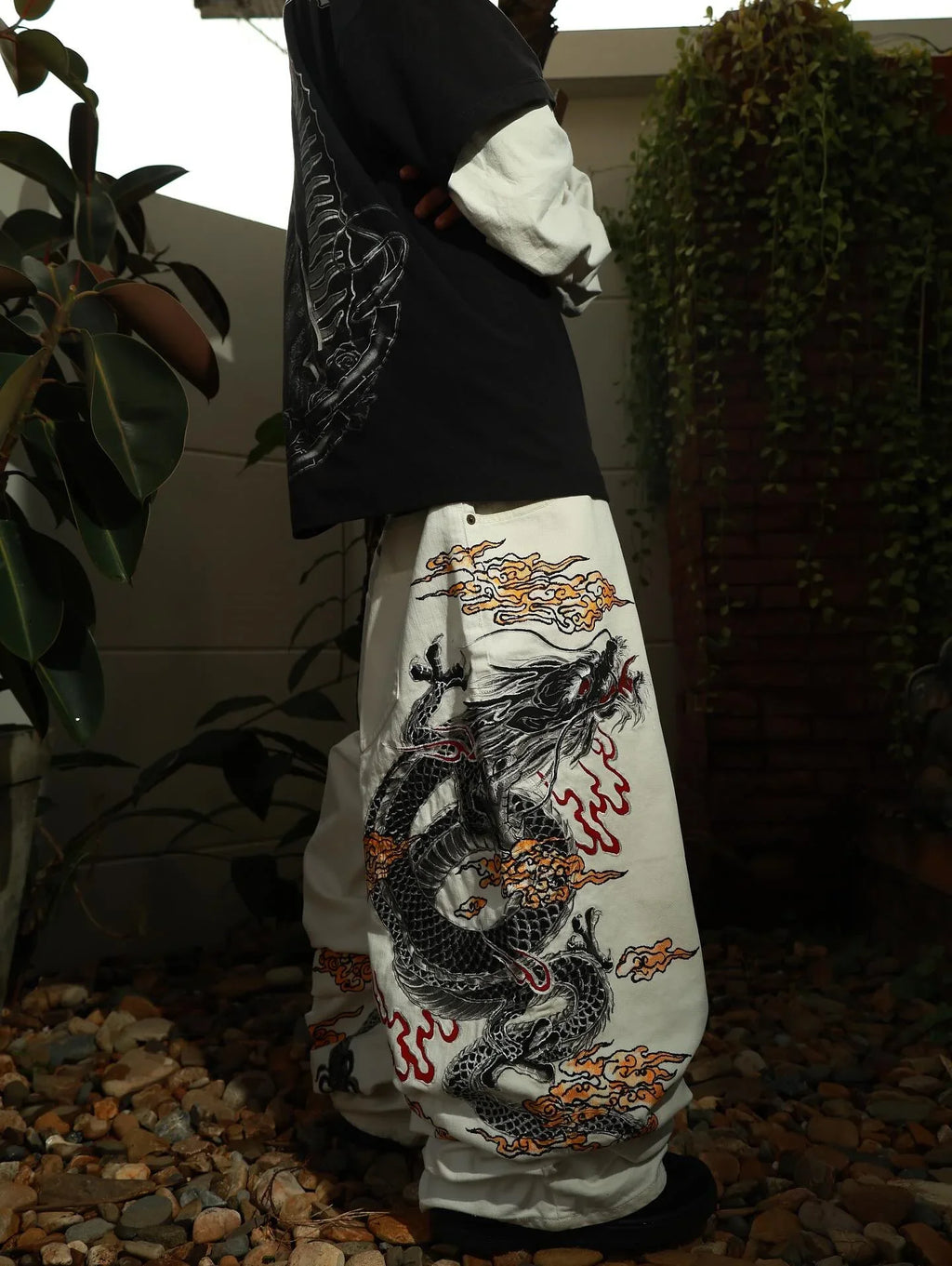 New White Jeans Y2K Dragon Pattern Mens American High Street Retro Korean Straight Pants Harajuku Hip-Hop Couple Wide Pants