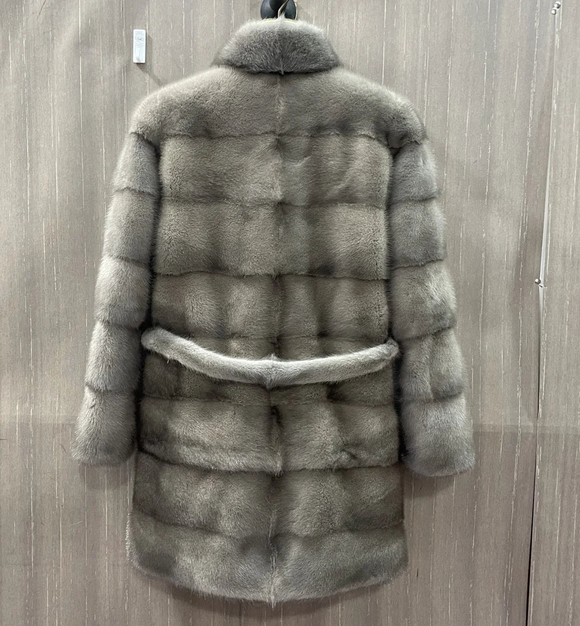 Women's natural mink fur jacket with detachable bottom sleeves, three in one long luxury jacket