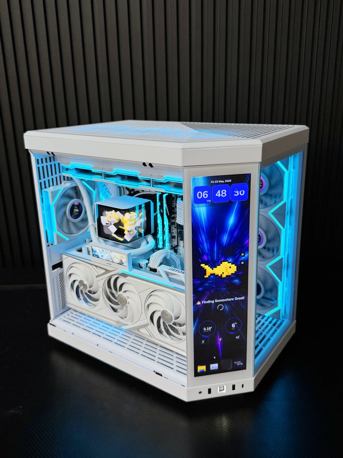 Pure white high-end sea view room computer host 9800X3D 5080 high-value touch screen desktop