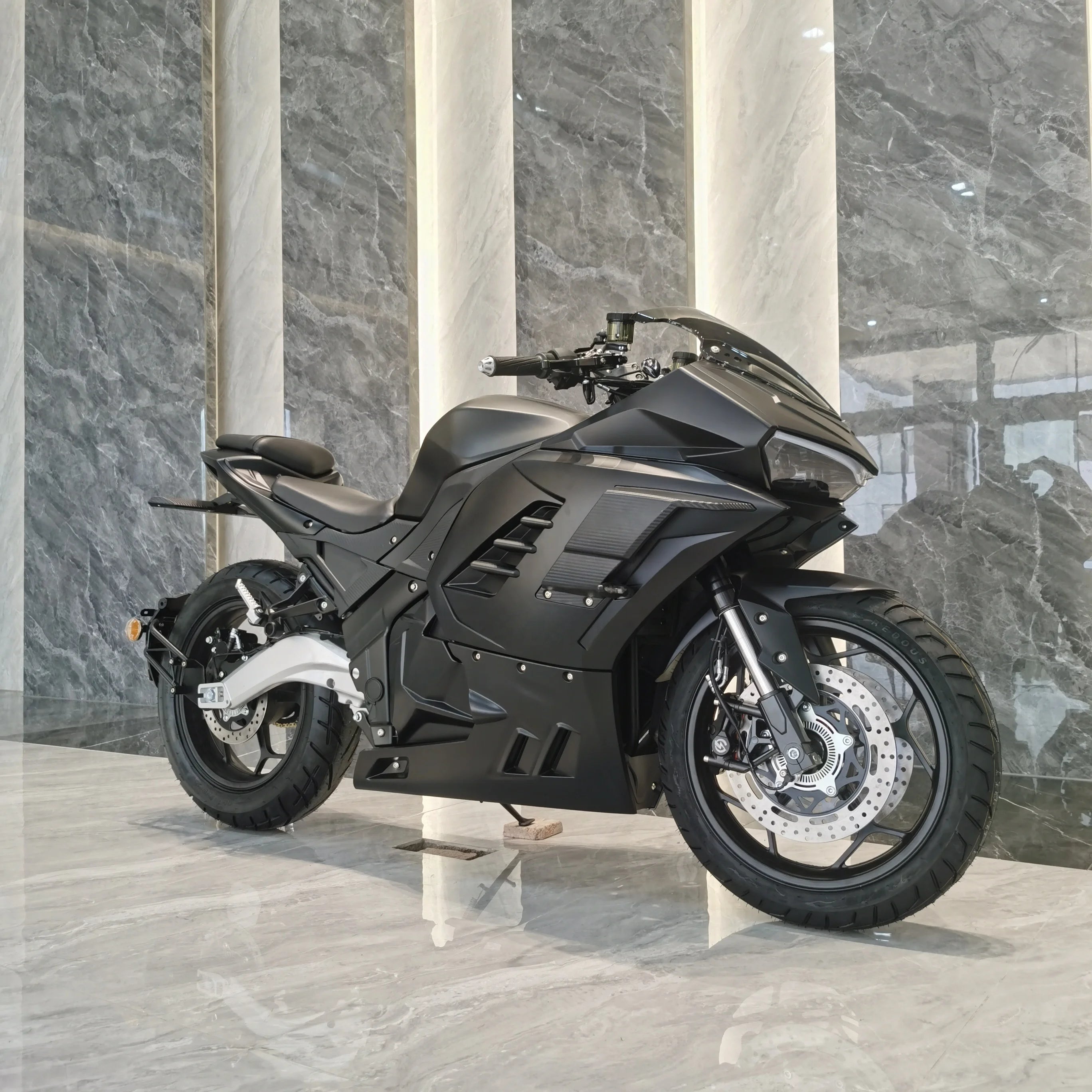 Strovan Motorcycle Unique Design Aluminum Flat Fork Top Speed 140km/h Hot Sell Electric Motorcycle Scooter Bike