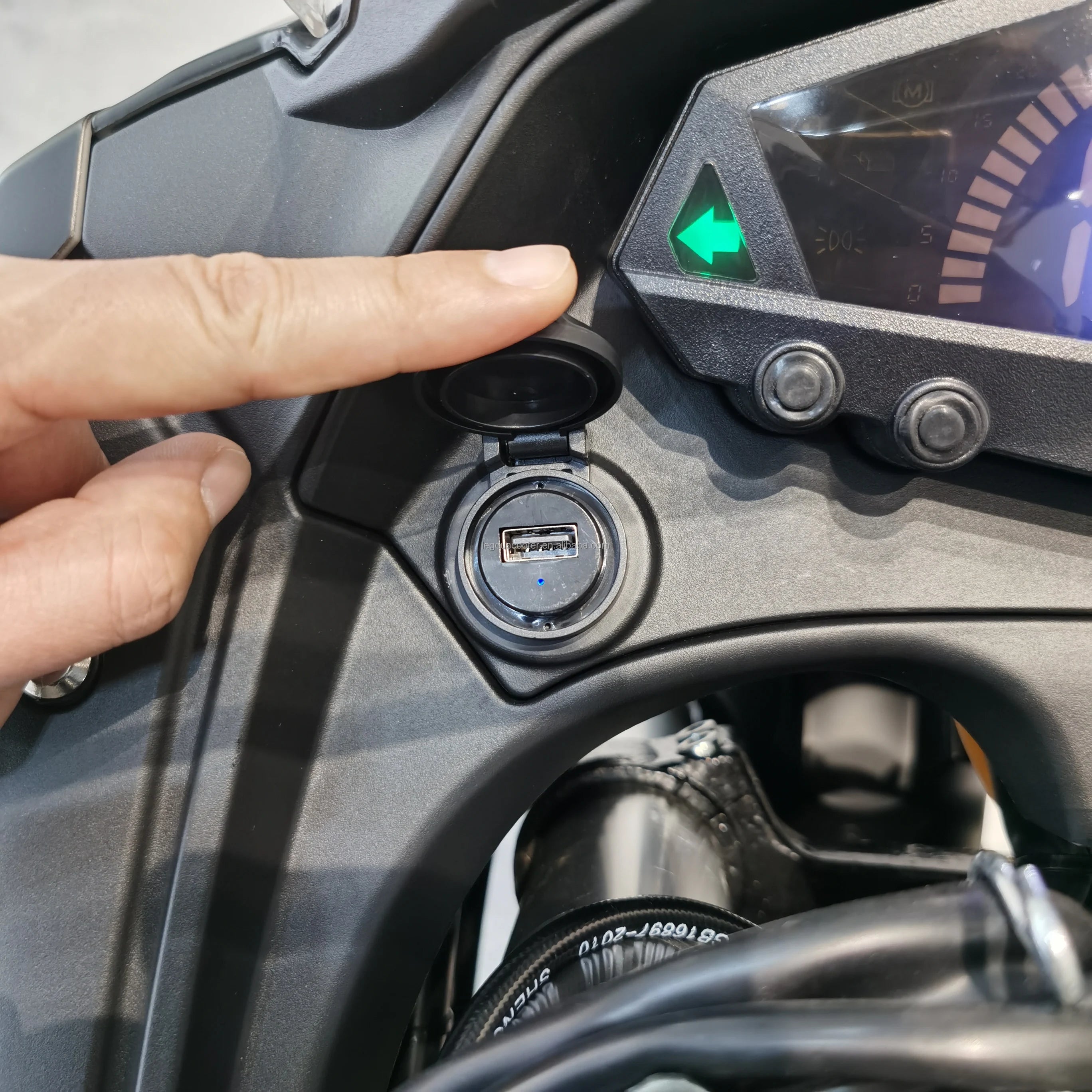 2024 HOT SALES DK-N 8000W motorcycle DELIVERY SHIPMENT DOOR TO DOOR