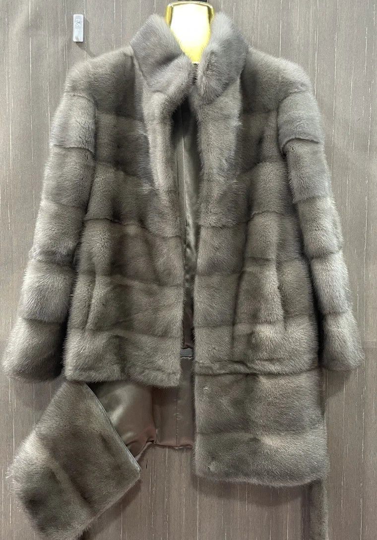 Women's natural mink fur jacket with detachable bottom sleeves, three in one long luxury jacket