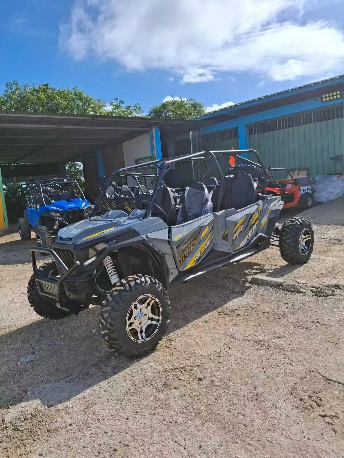 TONGCAI 4WD 2-Seater  800cc 4-Stroke ATV Motorcycle with Differential Lock and Automatic Transmission Side-by-Side Vehicle