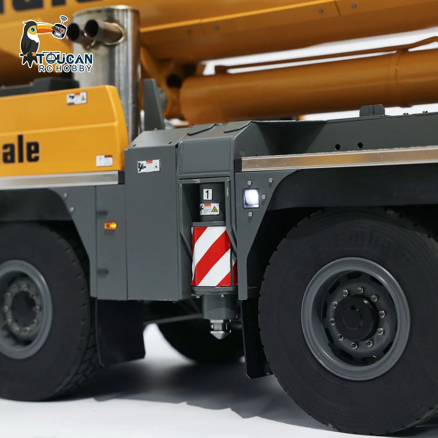 RC Crane Trucks D1350 1/14 Heavy Metal Crane Model RTR with Light and Sound System Adult Remote Control Cars Machine Toys