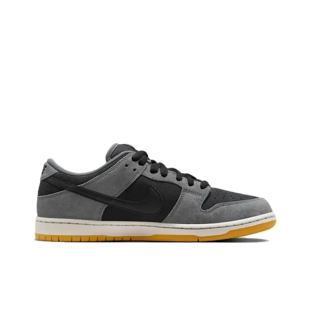 Nike Dunk SB Low “DARK SMOKE GREY” Comfortable and versatile Non-slip and durable Low-top skate shoes Unisex style HF3063-001