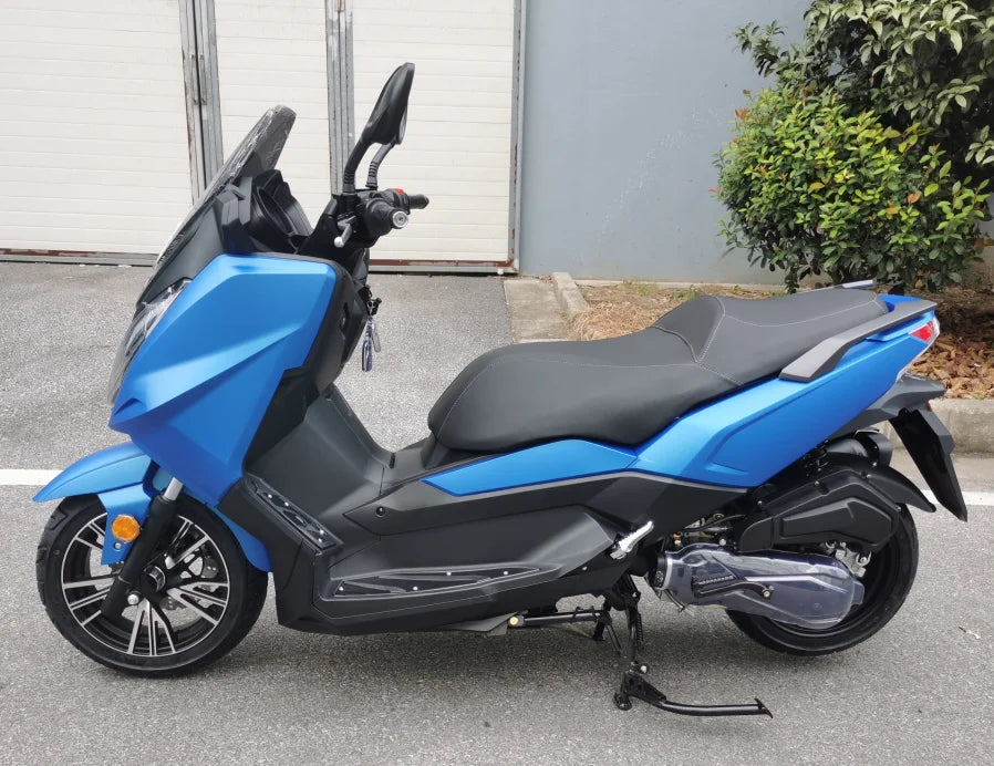 High Quality Assurance 150CC 180CC T10 With Side Box Street Legal Scooter Gas Racing Motorcycle