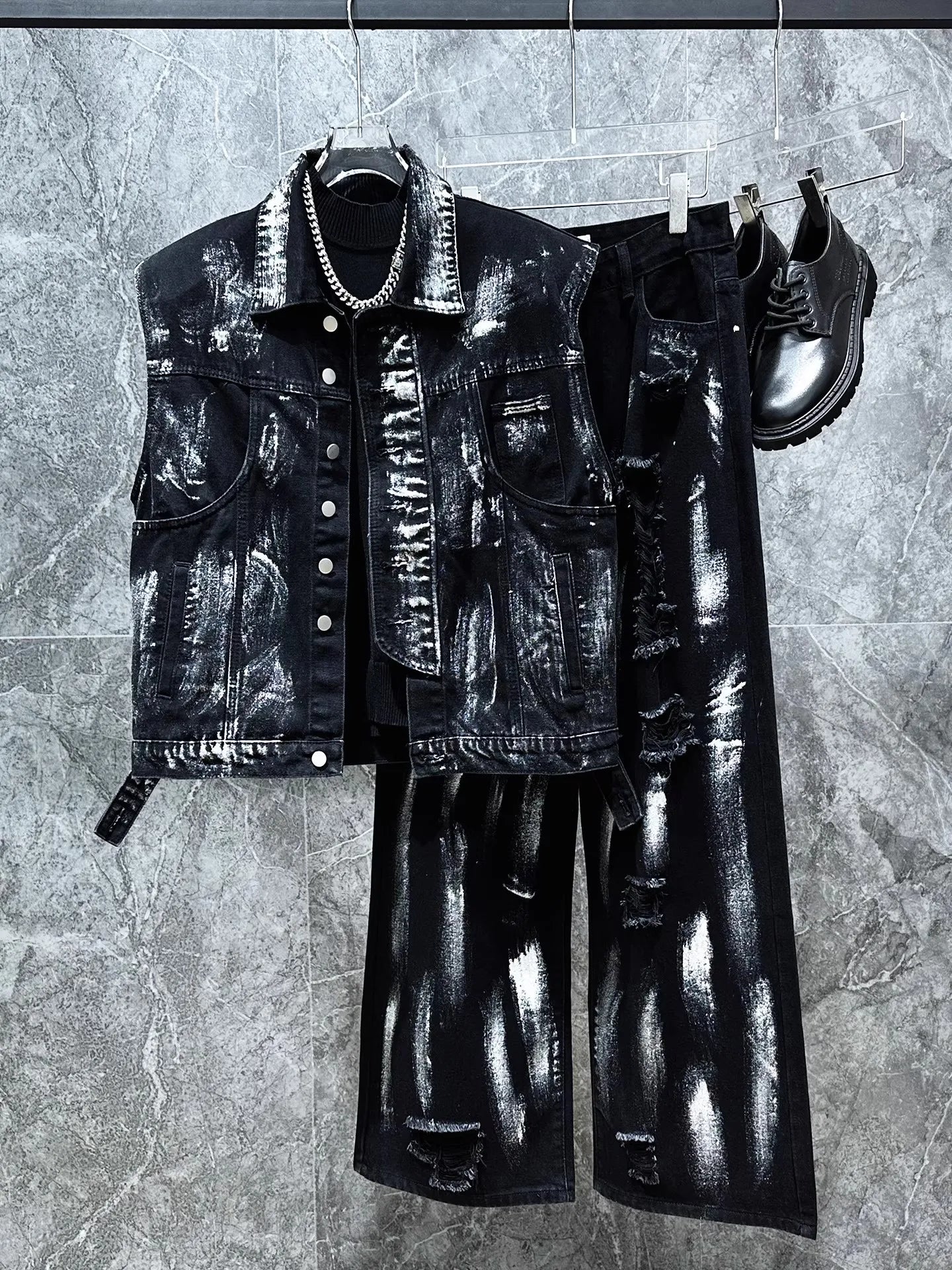 Men's Ripped Jeans Two-piece Set Splashed Ink Vest Jacket Straight Leg Pants American Fashion Autumn High Street Male Denim Sets