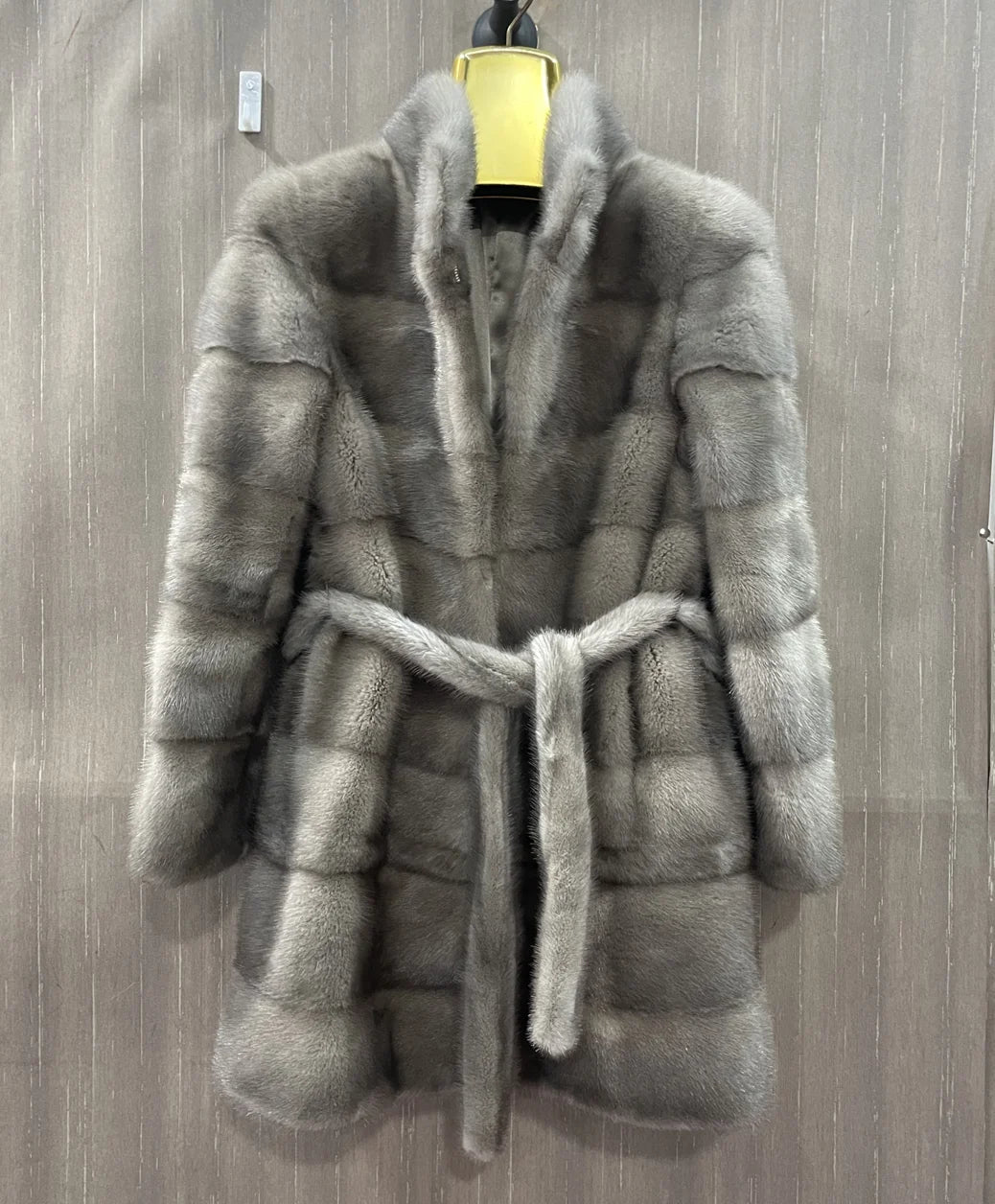 Women's natural mink fur jacket with detachable bottom sleeves, three in one long luxury jacket
