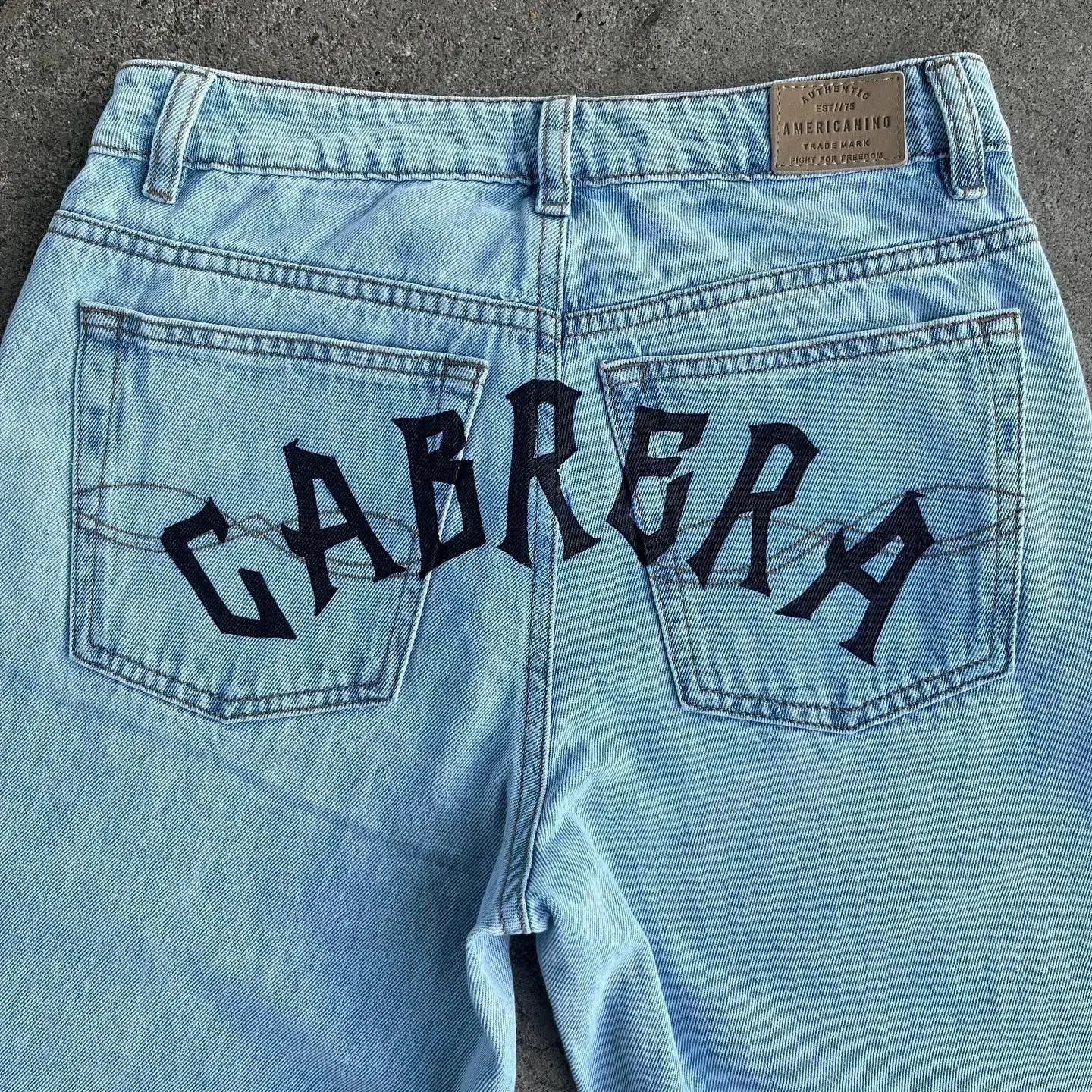 Harajuku high street y2k baggy jeans vintage wide leg denim pants popular anime jeans streetwear couples trouser men clothing