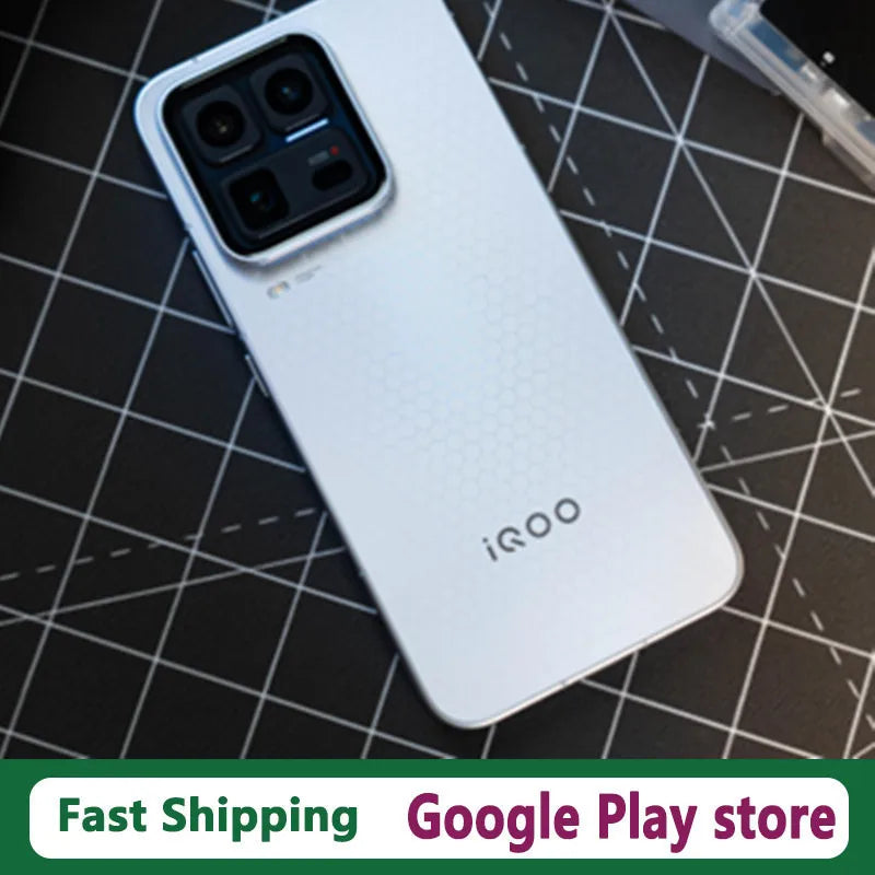 Offical New Vivo Iqoo 15 Ultra Android Phone Snapdragon 8 Elite Gen 5 OTA 6.85" AMOLED 144HZ 7400mAh 50.0MP 100W Charge IP69