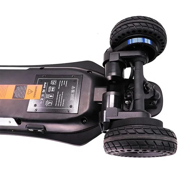 Dual Belt Motors 2000W 36V 7.5A Electric Skateboard LED Barfor Street Crusing or Off Road Riding Electric Skateboard All Terrain