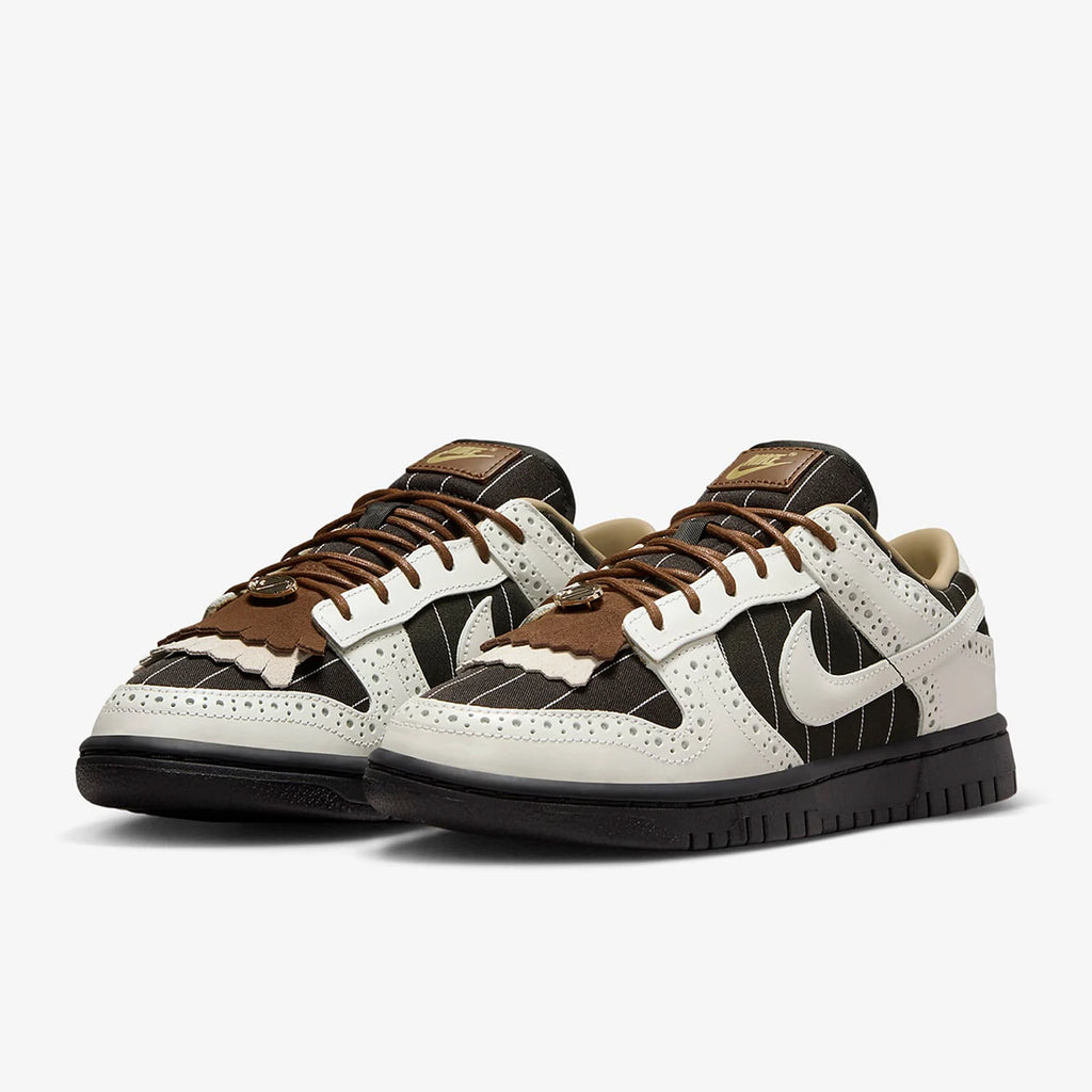 Nike Authentic Dunk Low LX Women's Classic Cushioned Skate Shoes FV3642-010