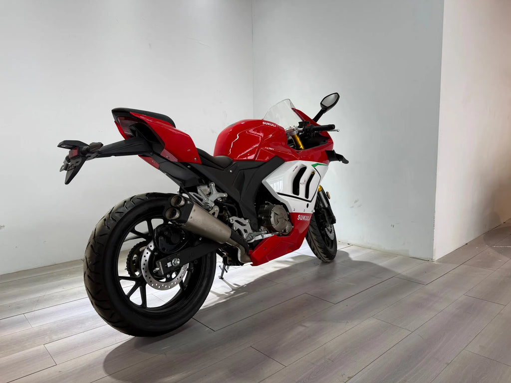 High Quality Racing Electric Motorcycle  2000W-3000W Power  Battery Mid Drive High Speed 500W-8000W Options
