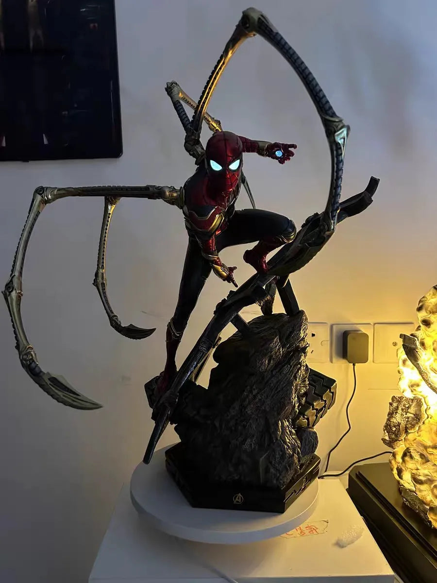 New Product In Stock Spider Man Figurine Avengers: Endgame Peripheral Steel Battle Suit Model Ornament Birthday Gift