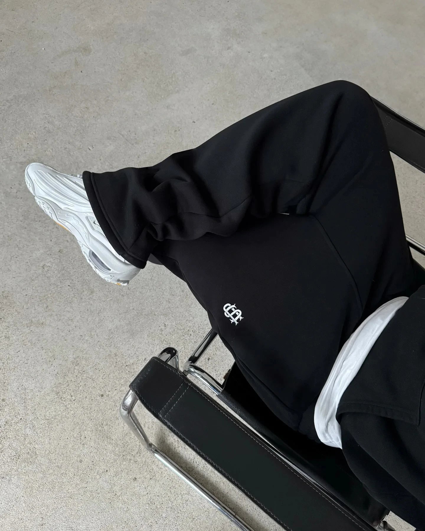 Y2k Retro Loose Straight Baggy Pants Men Tracksuit Pants Unisex Sweatpant Women Zip Embroidery Hip Hop Harajuku Casual Pant Goth