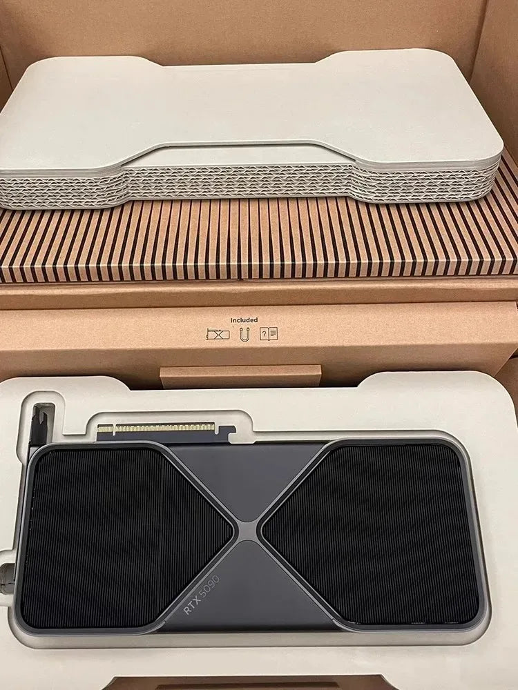Public NVIDIA RTX5090FE 32G graphics card NVIDIA overseas version