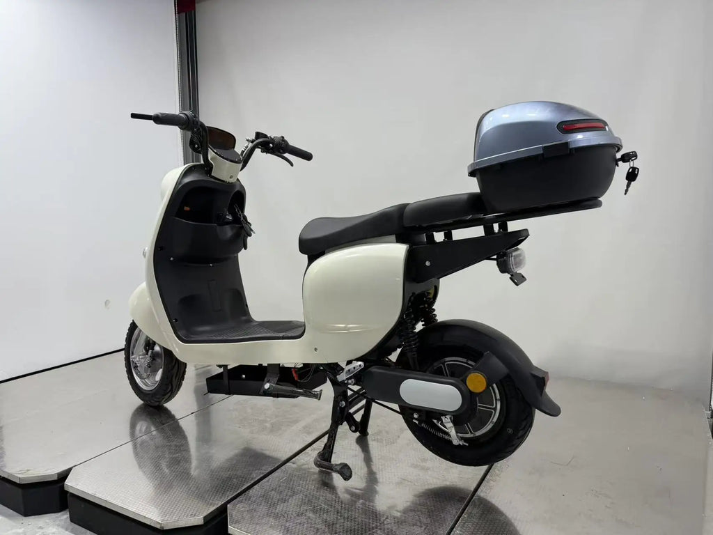 Urban Adult 60V-70V Mid Drive Motorcycle 60km/h Max Speed 500W-1500W Range Two-Wheeled Scooter/Ebike City Bike 1000W-5000W