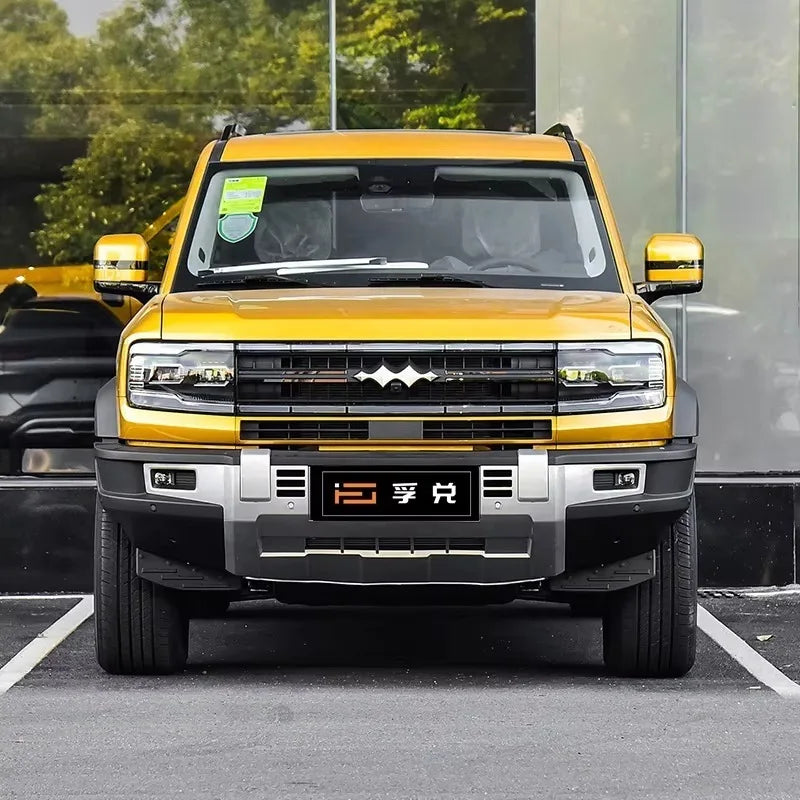 2025 5 Plug-In Hybrid Electric Car New Energy Vehicle with High Price Big New and Used Leopard 5 Equation