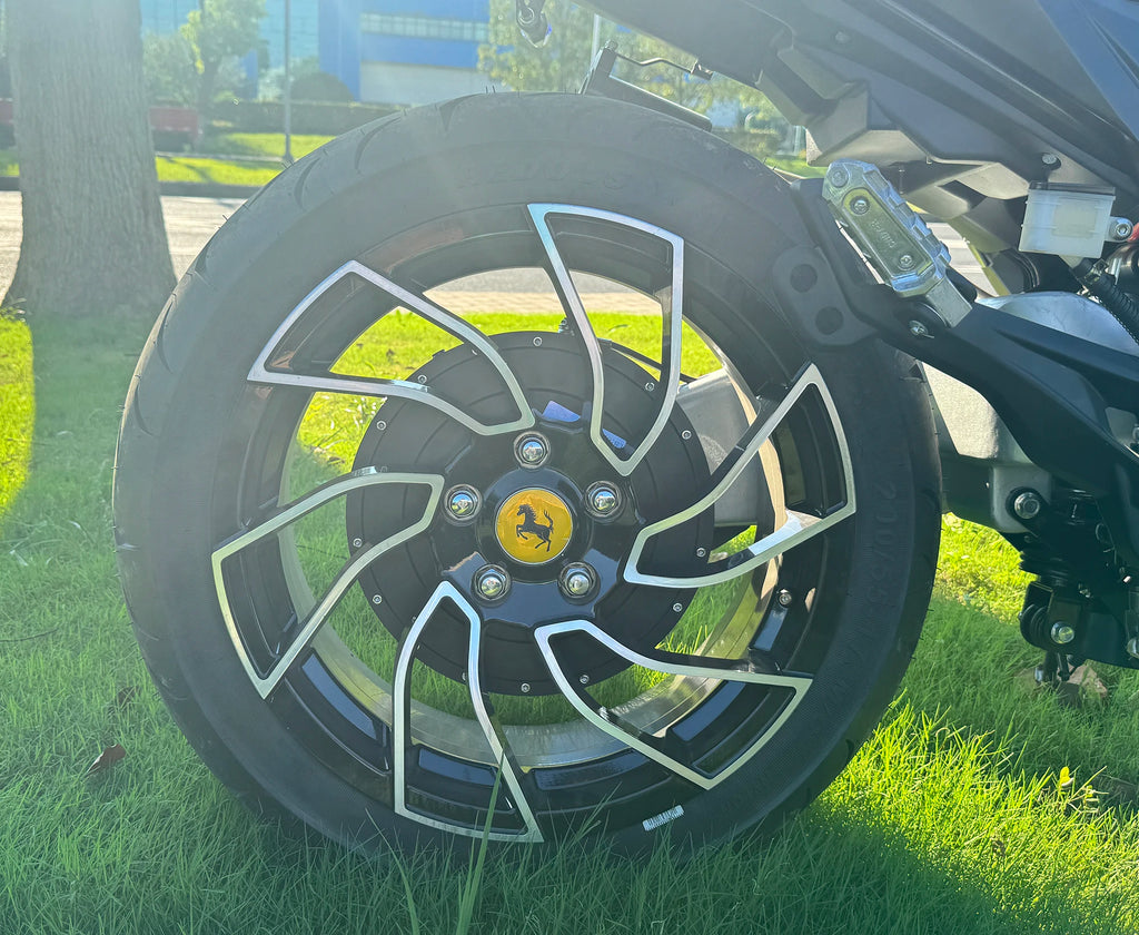 New Hot Selling Electric Racing Motorcycles 8000w Power Motor with Lithium Battery Adult Electric Motorcycle