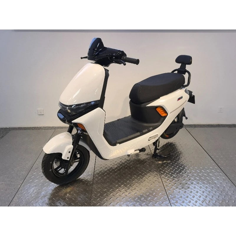 Electric motorcycle 1000W 72V 32AH with bumper, disc brake, designed for adult urban riding