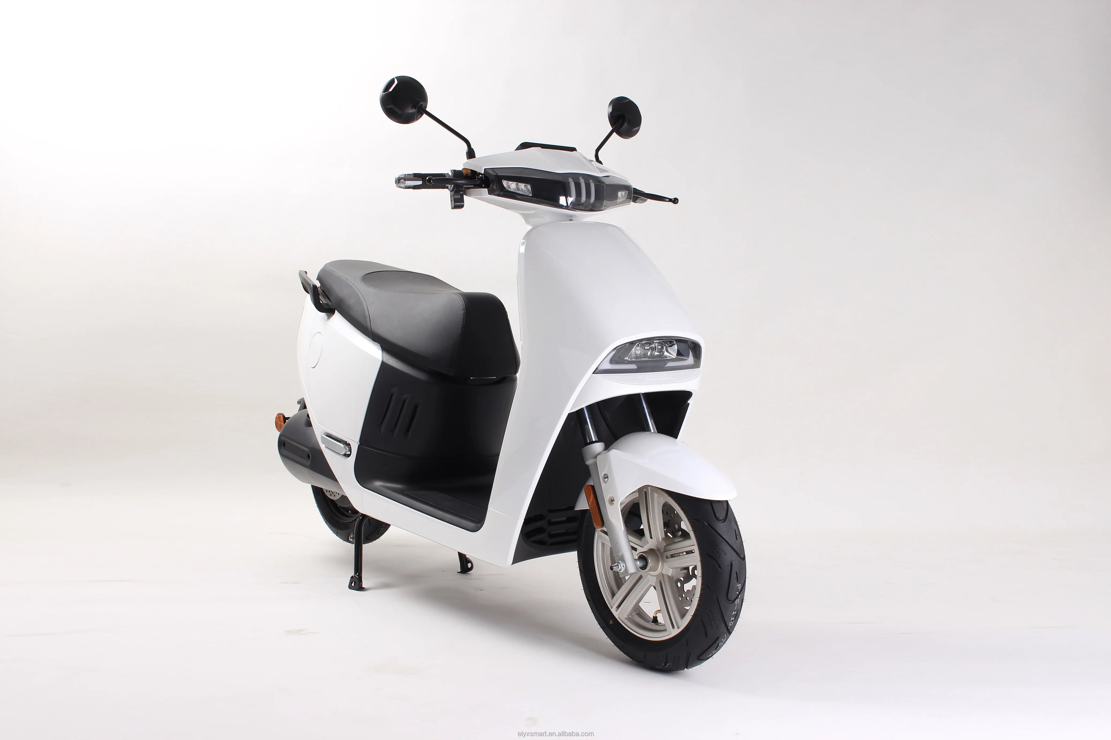 ATV&UTVRS480 160KM Long Range Electric Scooter Motor Bike Best Street Legal Adult E Scooter 3000W Motor Power Fast Scooter