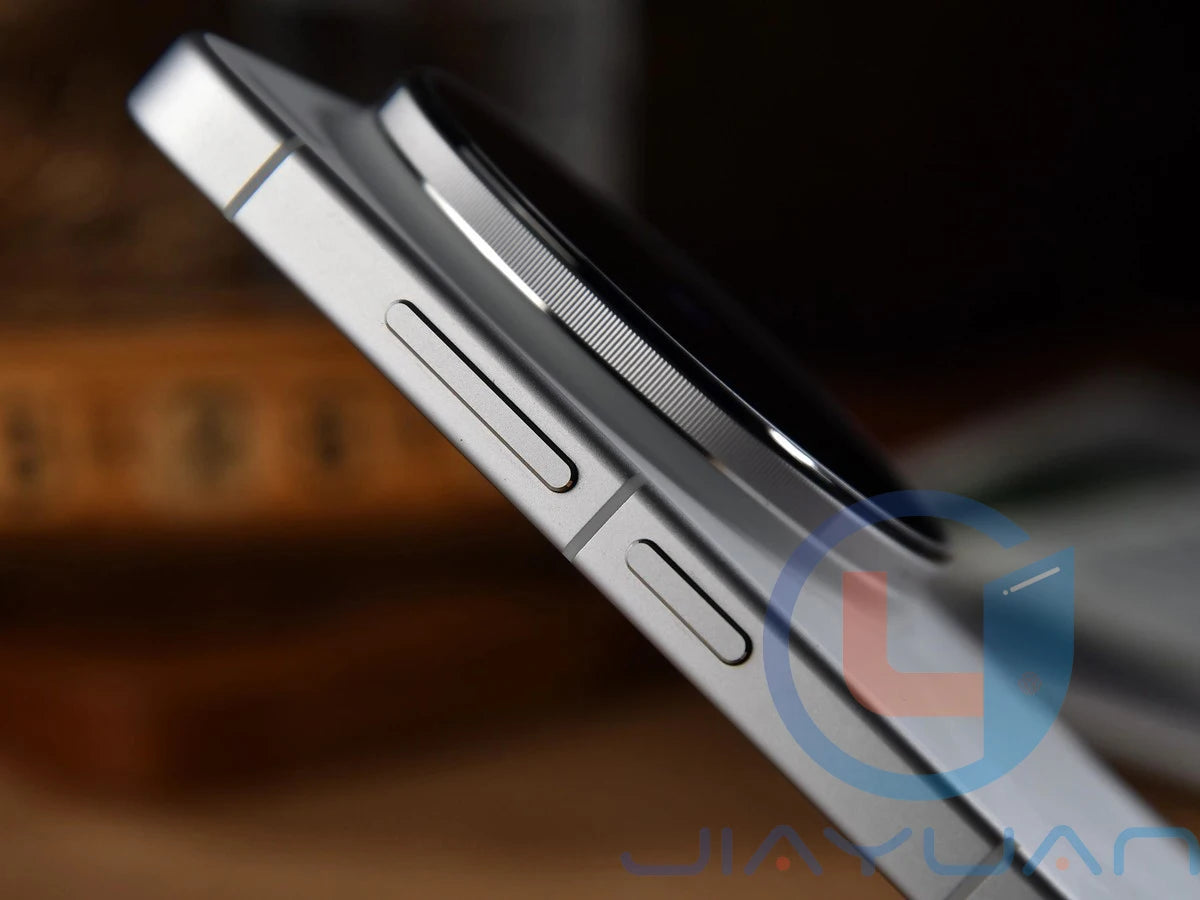 Original Vivo X300 Ultra 5G Cell Phone ZEISS Camera Snapdragon 8 Elite Gen5 6600mAh 100W Fast Charging IP68 Unlocked Smartphone