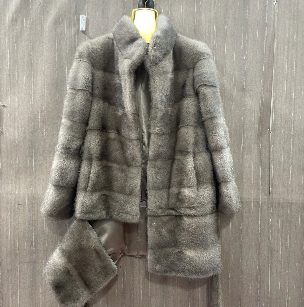 Women's natural mink fur jacket with detachable bottom sleeves, three in one long luxury jacket