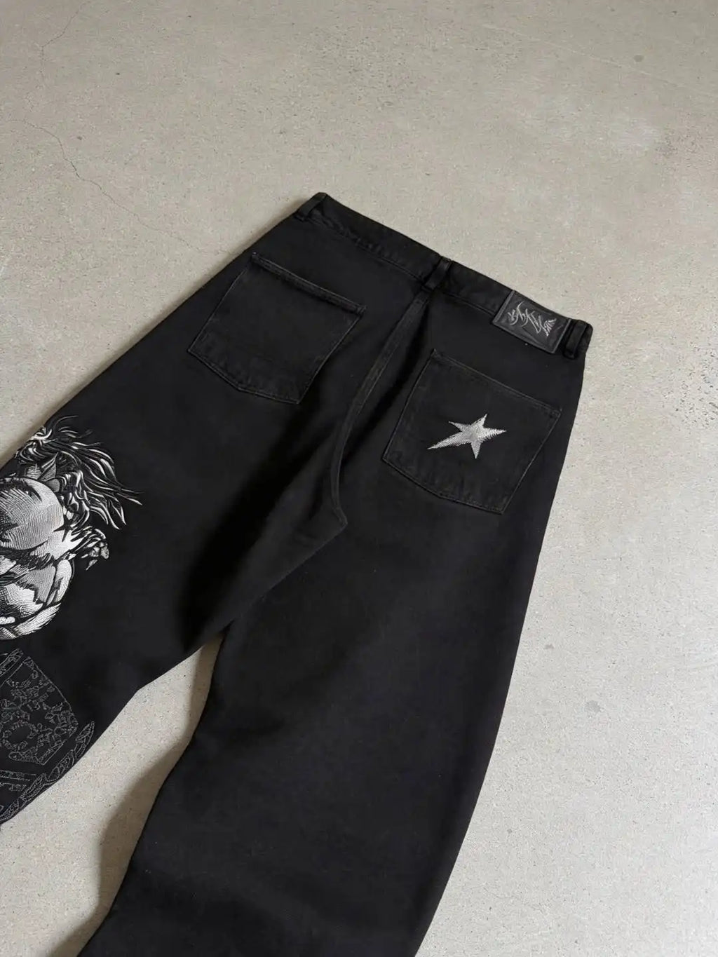 Street Fashion Anime Pattern Embroidery Oversized Denim Pants for Street Wear Y2K Loose Pants
