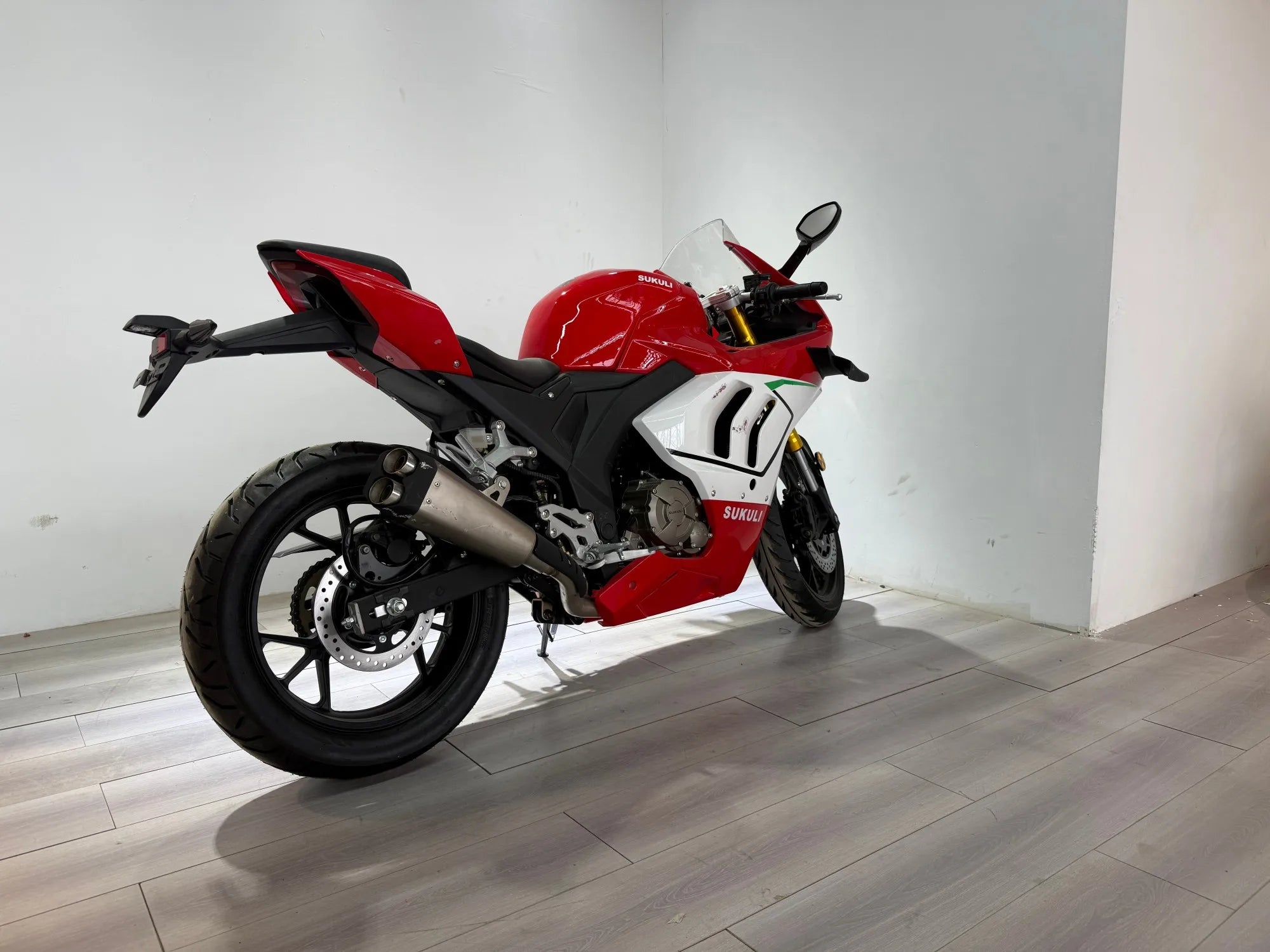 High Quality Racing Electric Motorcycle  2000W-3000W Power  Battery Mid Drive High Speed 500W-8000W Options