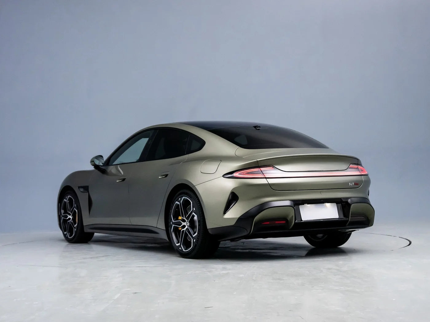 2024 New Energy Electric Vehicle China Auto 5 Seat High Speed