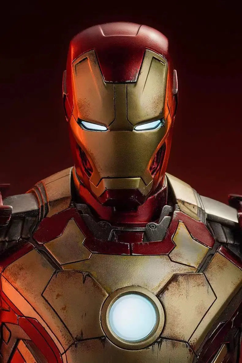 New Product In Stock 1/4 Brand New  Iron Man Mk42 Statue In Red And Gold Color Scheme Super Cool With Luminous Effect