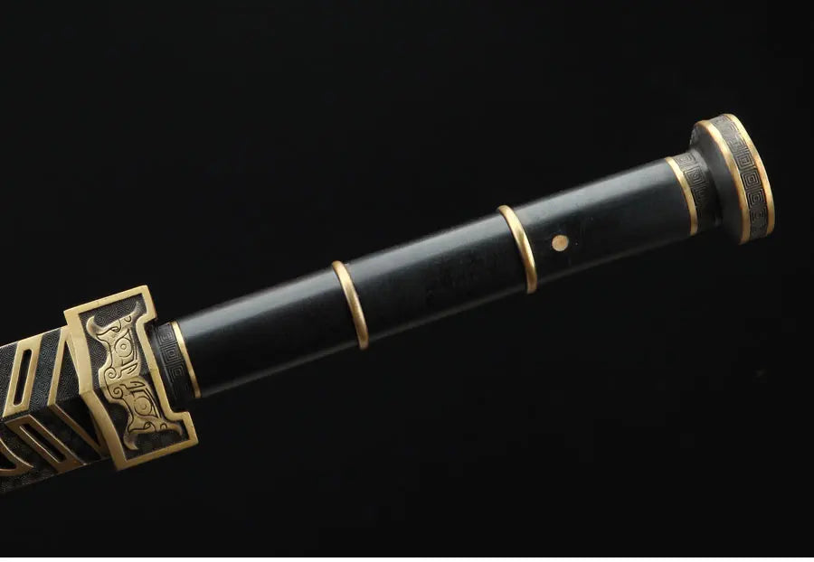 Chinese Kongfu Ruyi Jian Sword Folded Damascus Steel Blade Real Full Tang Sharp Ready Battle Metal Handle Taichi Swords Katanas