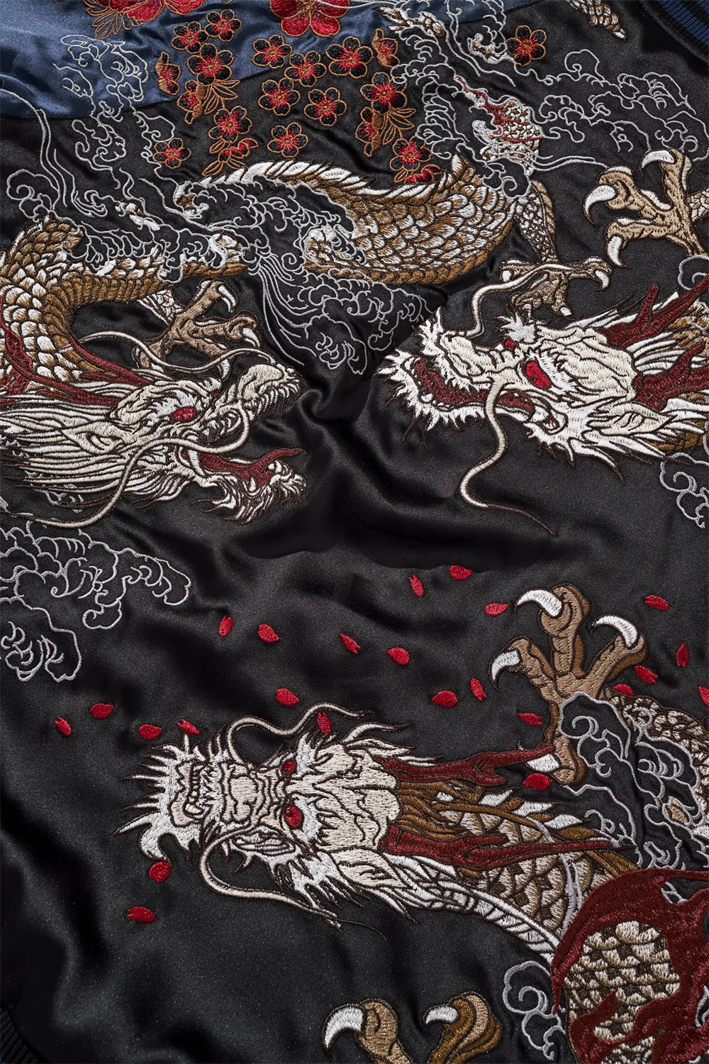 Versatile Japanese Yokosuka Jacket with Dragon Embroidery - Reversible, High-Quality Streetwear for Urban Fashion Enthusiasts